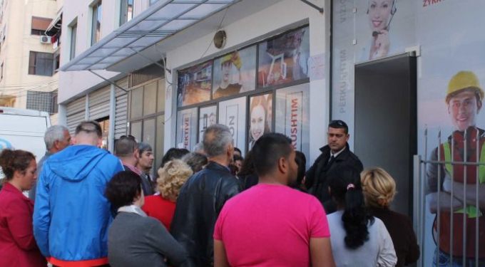 Miratohen rregullat e reja per ndihmen sociale: Kushtet dhe dokumentet per ta perfituar